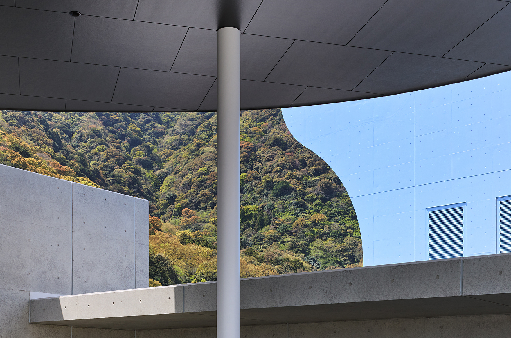 マリーンパレスうみたまご　あそびーち　Marine Place Aquarium UMITAMAGO annex ASOBEACH